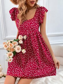 SHEIN VCAY 滿版心形印花荷葉邊連衣裙