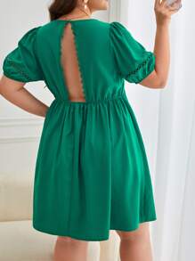 SHEIN Frenchy Plus Contrast Guipure Lace Puff Sleeve Open Back Dress - Green - View 4