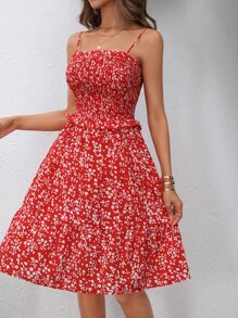 SHEIN VCAY 碎花抽褶細節褶邊吊帶連衣裙 - 紅色 - 查看 5