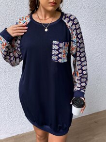 SHEIN LUNE Plus Geo Print Patched Pocket Raglan Sleeve Sweatshirt Dress - Navy Blue - View 1