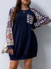 SHEIN LUNE Plus Geo Print Patched Pocket Raglan Sleeve Sweatshirt Dress - Navy Blue - View 4