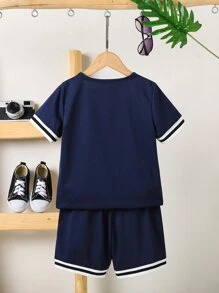 SHEIN 男童條紋修邊短袖上衣和短褲