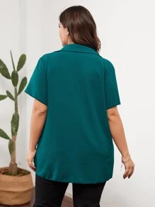 SHEIN LUNE Plus Contrast Trim Shirt - Dark Green - View 2