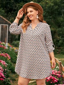 SHEIN Clasi Plus Allover Print Notch Neck Roll Tab Sleeve Dress Without Belt - Multicolor - View 3