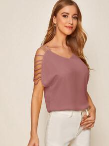 SHEIN LUNE V-neck Laddering Cutout Shoulder Top - Dusty Pink - View 4