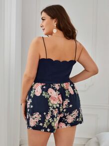 SHEIN VCAY Plus Summer Boho 扇贝边吊带上衣和花卉印花纸袋腰带短裤 - 藏蓝色 - 查看 3