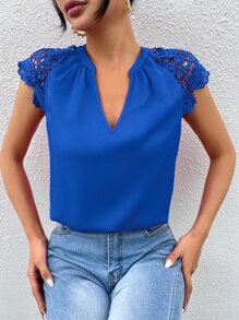 SHEIN Clasi Contrast Guipure Lace Raglan Sleeve Blouse - Blue - View 1
