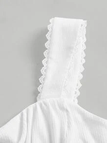 SHEIN MOD Top pecho con fruncido ribete con encaje crop ancho con tira - Blanco - Ver 3