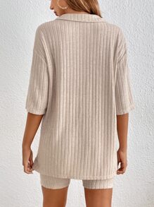 SHEIN Frenchy Bộ 2 món áo thun trơn và quần short dáng rộng thoải mái cho nữ - Màu be - Xem 2