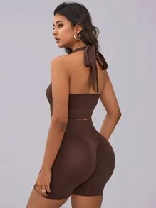 Yoga Trendy 2入組無縫高彈力瑜伽套裝套裝後綁帶掛脖上衣收復短褲 - 巧克力棕 - 查看 1