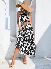 Aveloria 幾何印花露背掛脖連衣裙不附腰帶 - 黑與白 - 查看 4