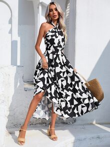 Aveloria 幾何印花露背掛脖連衣裙不附腰帶 - 黑與白 - 查看 5