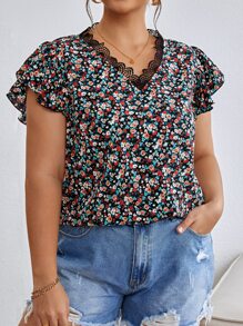 SHEIN Frenchy 大碼碎花拼接水溶蕾絲蝴蝶袖襯衫 - 彩色 - 查看 1