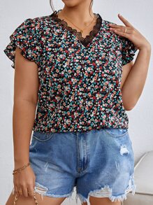 SHEIN Frenchy 大碼碎花拼接水溶蕾絲蝴蝶袖襯衫 - 彩色 - 查看 3