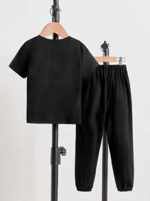 SHEIN Bộ thời trang bé trai Lá thư Slogan Giải trí - màu đen - Xem 2