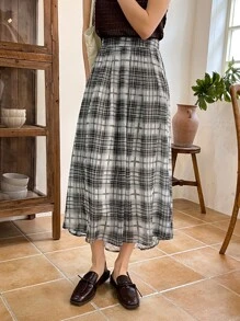 DAZY Plaid Print High Waist Skirt - Black and White - View 3