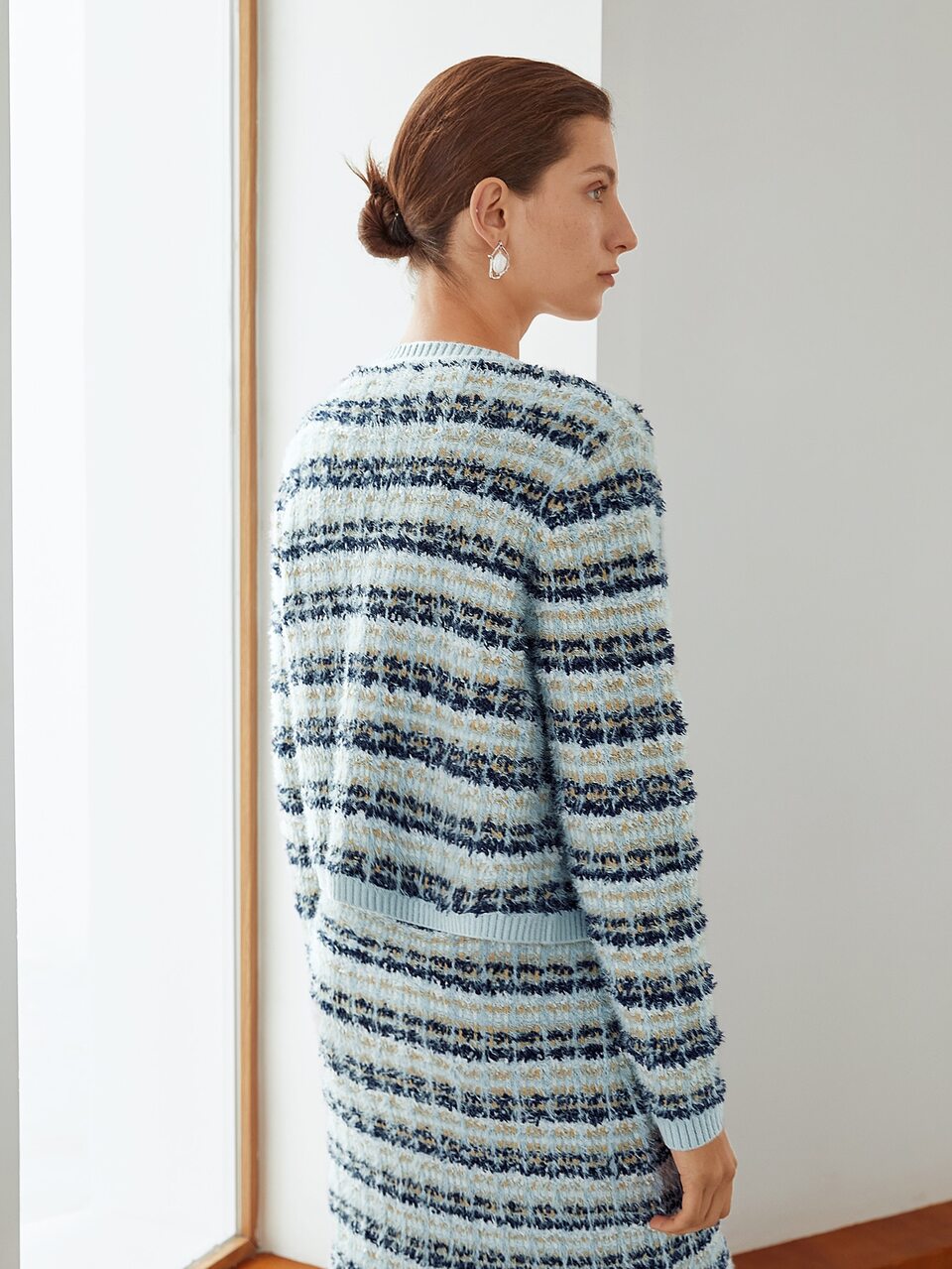 CROPPED PLAID CARDIGAN