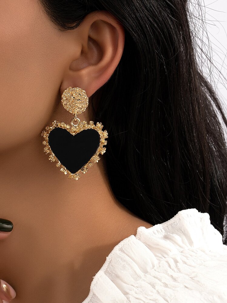 Pendientes largos con textura de metal con corazón - Negro - Añade 1