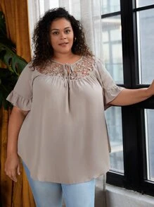 SHEIN CURVE+ Plus Contrast Lace Flounce Sleeve Blouse - Khaki - View 4