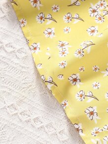 小女童碎花泡泡袖繫腰帶洋裝