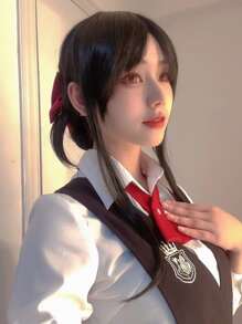 合成頭髮 14 英寸中長黑色馬尾辮角色扮演假髮帶劉海女式女孩裝扮假髮化裝萬聖節服裝派對道具無膠耐熱纖維頭髮高密度自然外觀動漫漫畫卡通服裝角色扮演假髮節日禮物無頭飾和 1入組假髮帽