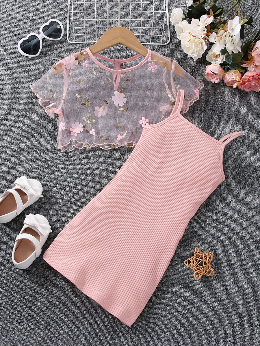 SHEIN Young Girl , Concise And Sweet Pink Floral Print Regular Sleeve Round Neck Top With Matching Shorts Set For Summer - Pink - View 1