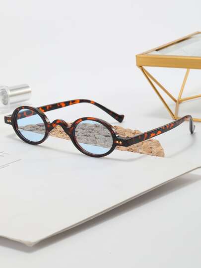 小巧圆形个性化复古铆钉眼镜，时尚眼镜，展现青春活力