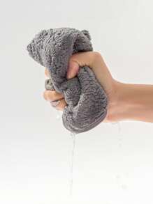 1pc Pom Pom Decor Random Hand Towel - Multicolor - View 3