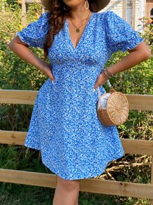 SHEIN Holidaya Plus Ditsy Floral Print Puff Sleeve Dress - Blue - View 3