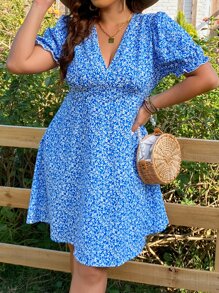 SHEIN Holidaya Plus Ditsy Floral Print Puff Sleeve Dress - Blue - View 5