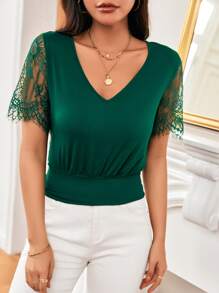 SHEIN Frenchy Tie Back V Neck Contrast Lace Top Summer Elegant Green Christmas - Dark Green - View 3