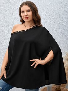 SHEIN Clasi Plus Contrast Lace Asymmetrical Neck Cloak Sleeve Blouse - Black - View 5