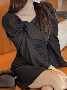 DAZY Vestido con diseño fruncido de manga farol - Negro - Ver 6