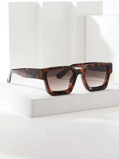 玳瑁色框架太陽眼鏡