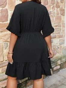 SHEIN LUNE Vestido de cuello cruzado de manga con volante bajo con fruncido - Negro - Ver 2