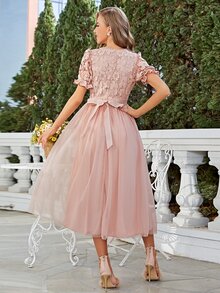 Simplee 蕾絲拼接網紗覆蓋連衣裙 - 藕粉色 - 查看 2