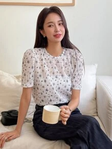 DAZY Áo cánh tay phồng họa tiết hoa nhỏ, trang phục giáo viên - trắng - Xem 6