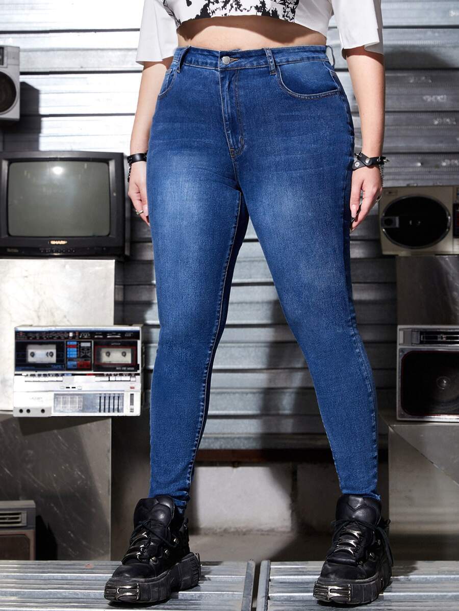 SHEIN Plus Washed Skinny Jeans Without Belt - Dark Wash - View 1