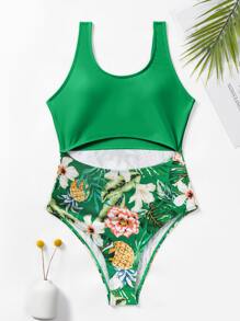 Random Floral Print Cut-out One Piece Swimsuit - Green - View 4