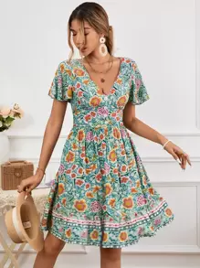 SHEIN VCAY Vestido con estampado floral de manga mariposa bajo con fruncido - Multicolor - Ver 1