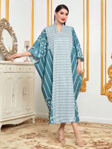 Al Najma Geo Print Notched Neck Batwing Sleeve Kaftan - Multicolor - View 4