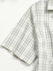 SHEIN EZwear Plus Plaid Lapel Collar Button Front Blouse - Multicolor - View 3