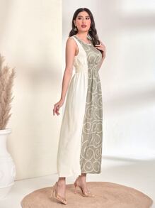 Al Najma Graphic Print Dress & Trumpet Sleeve Coat - Apricot - View 5