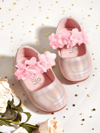 女孩貼花瑪麗珍平底鞋