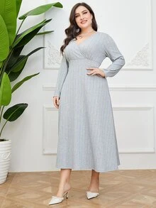 Mulvari Plus Surplice Neck Solid A-line Dress - Grey - View 3