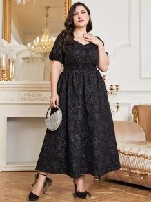 Modelyn 大碼花卉圖案提花雞心領口泡泡袖洋裝