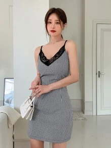 DAZY Gingham Print Contrast Lace Cami Dress - Black and White - View 1