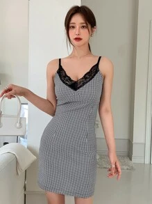DAZY Gingham Print Contrast Lace Cami Dress - Black and White - View 3