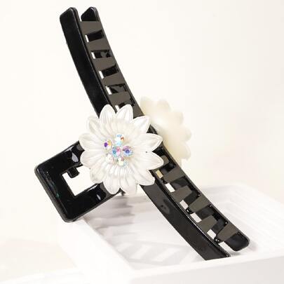 Flower Decor Hair Claw