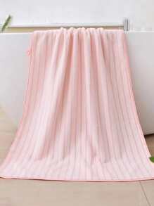 1条珊瑚绒柔软舒适条纹设计毛巾，成人、情侣、居家使用皆可，适用于沐浴、游泳、擦手和擦发。 - 粉色 - 查看 2